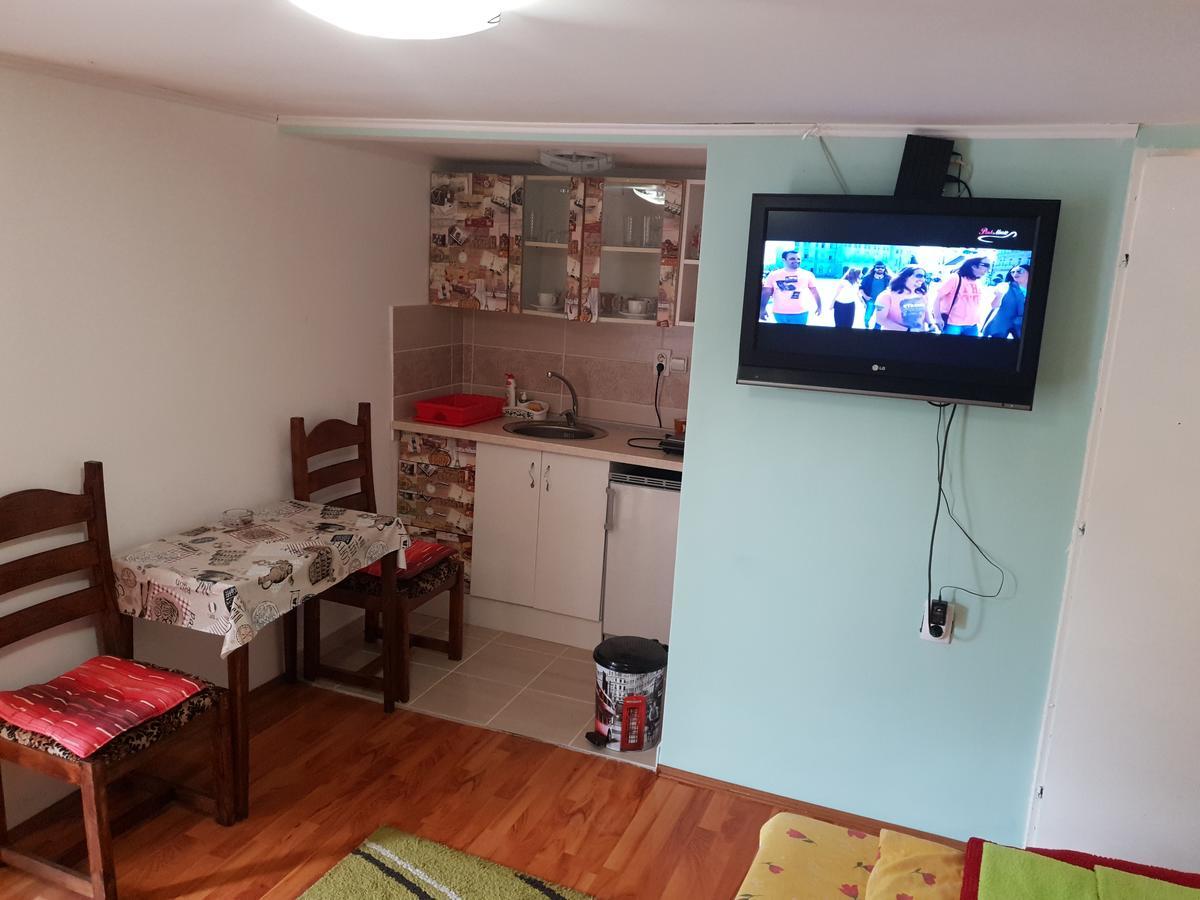 Apartmani Jankovic Vrdnik Exterior foto